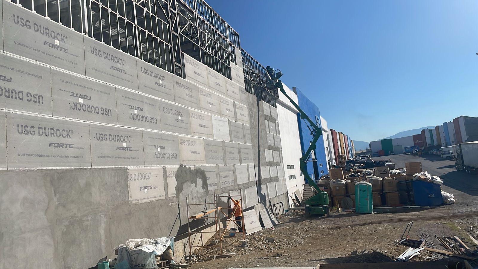 Proyecto de construcción de Alterna Desarrollos 2